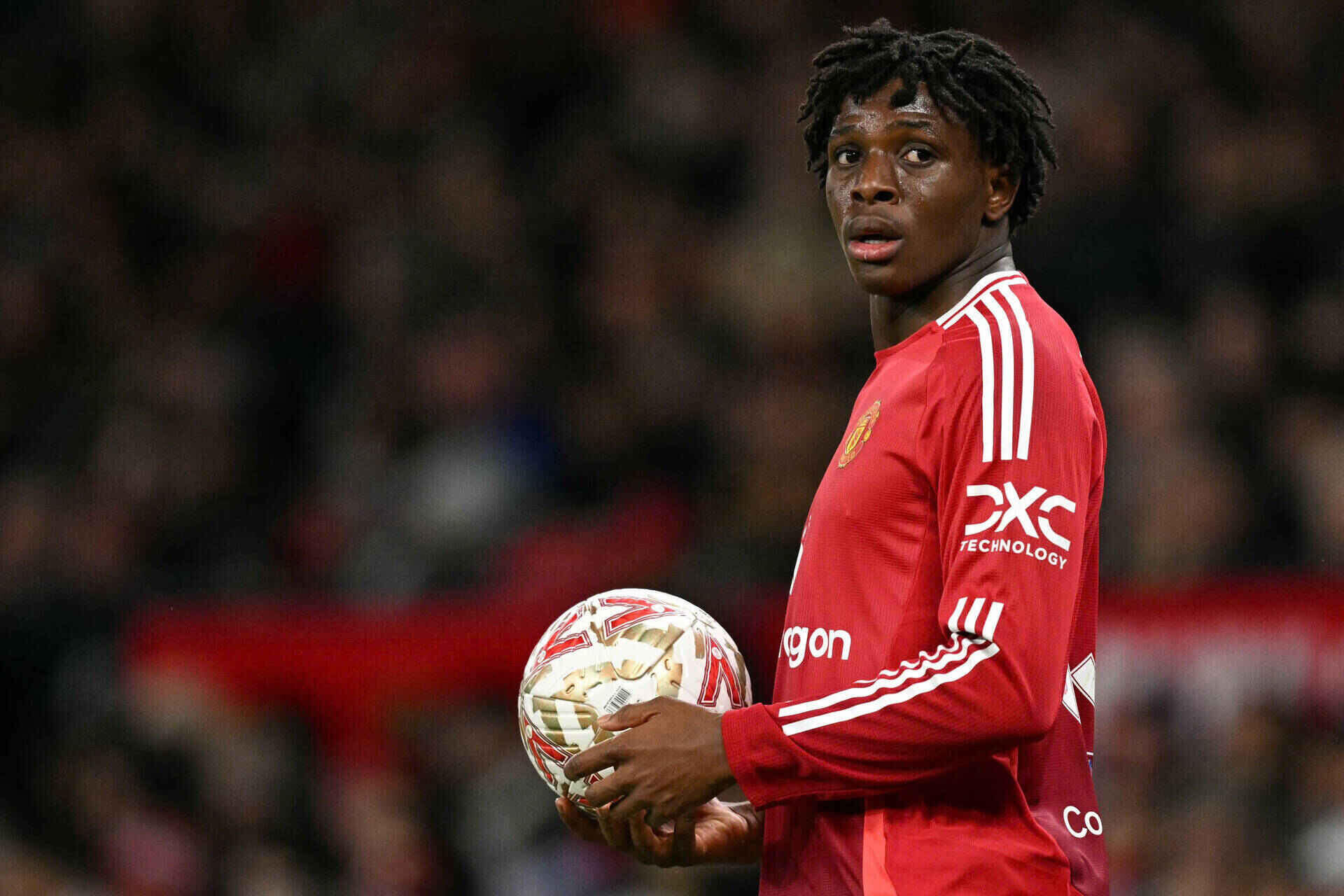 HLV Amorim thừa nhận Patrick Dorgu khủng hoảng tự tin tại MU - Ảnh 1