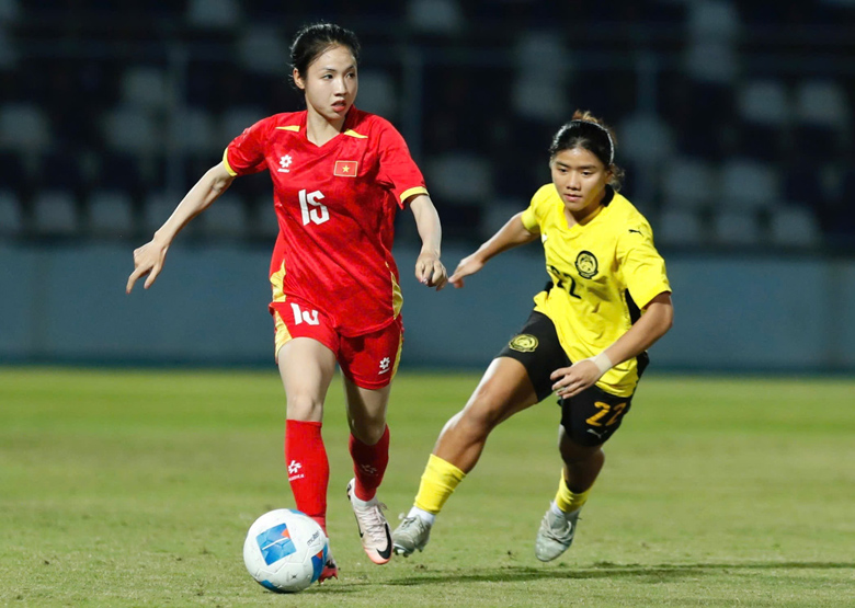 Tuyển nữ Việt Nam thắng huỷ diệt Malaysia trong ngày ra quân SEA Games 33 - Ảnh 1