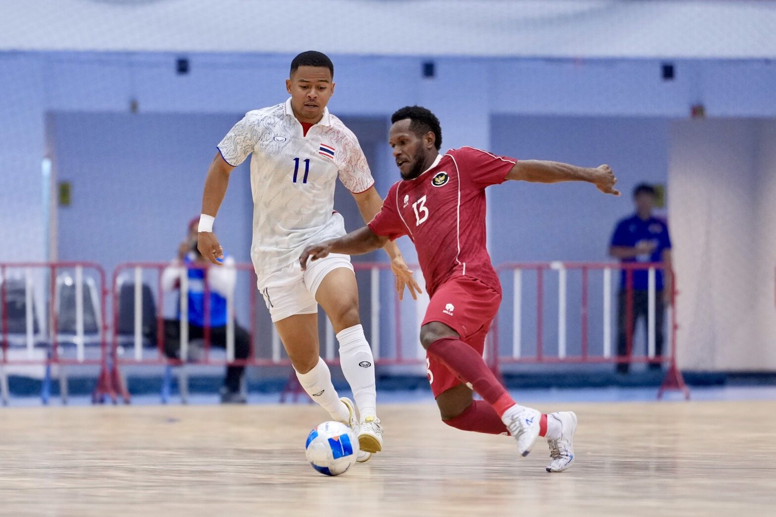 B&aacute;o Th&aacute;i Lan kh&ocirc;ng thể chấp nhận việc đội nh&agrave; hụt cả HCV b&oacute;ng đ&aacute; - Ảnh 1