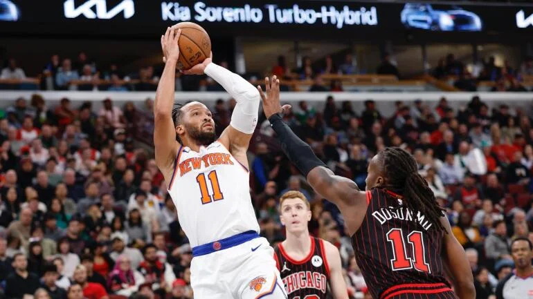 Nhận định b&oacute;ng rổ New York Knicks vs Cleveland Cavaliers, 00h00 ng&agrave;y 26/12: Đ&ecirc;m Gi&aacute;ng sinh... chẳng l&agrave;nh - Ảnh 1