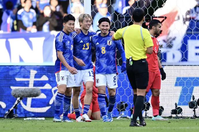 ĐT Thái Lan thua thảm trước Nhật Bản ngay ngày đầu năm mới