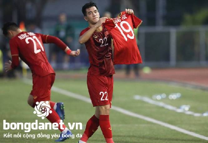 Tiến Linh lo cho ĐT Việt Nam vì V-League 'nghỉ Tết sớm'