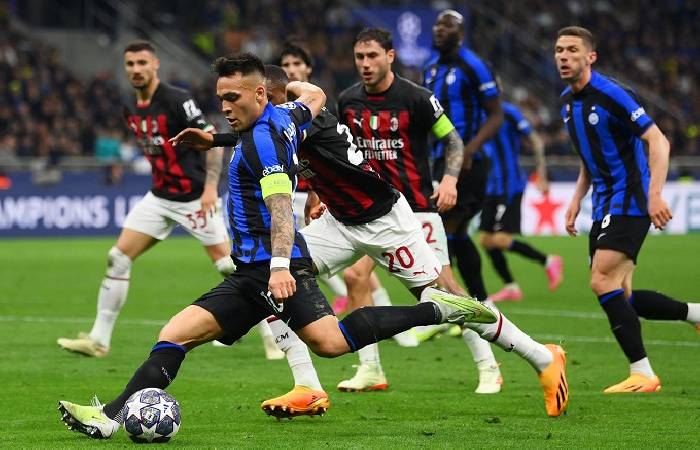 Siêu máy tính dự đoán AC Milan vs Inter Milan, 0h00 ngày 3/2