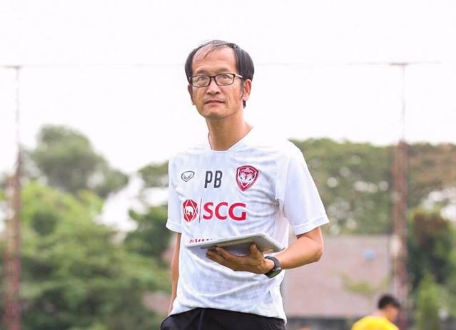 Thầy của Đặng Văn Lâm bị 'bay ghế' ở Thai League