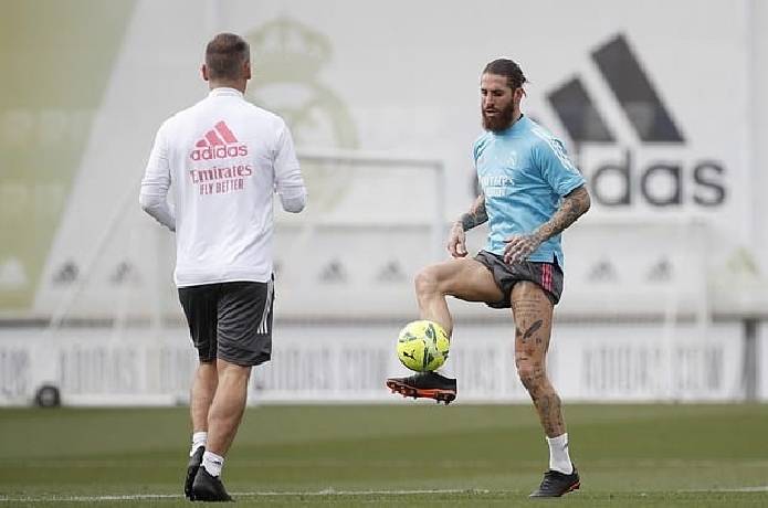 Sergio Ramos tái xuất ngay ở trận Real Madrid vs Osasuna?