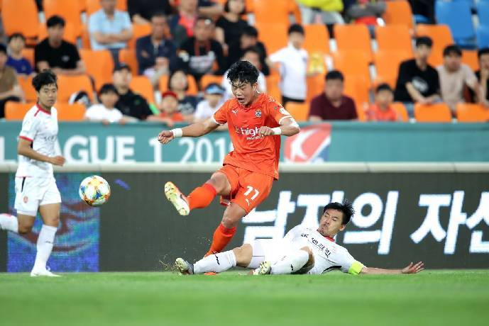 Nhận định, soi kèo Jeju United FC vs Gangwon FC, 14h30 ngày 2/6: Gangwon FC tiếp tục bất bại