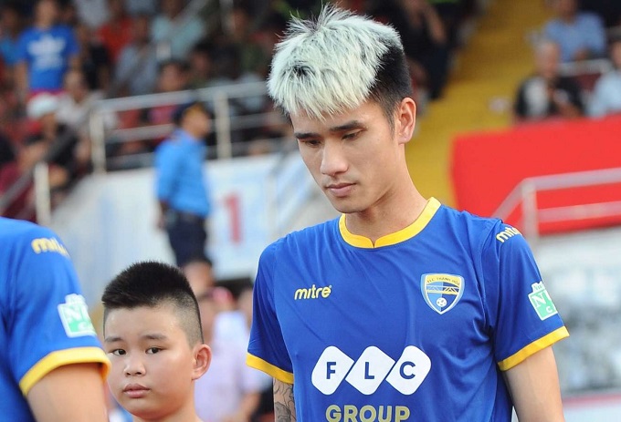 Trung vệ Đinh Tiến Thành bất ngờ gia nhập Hà Nội FC