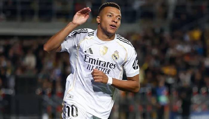 Tỏa sáng giúp Real Madrid thắng đậm, Mbappe đi vào lịch sử cúp C1 châu Âu 