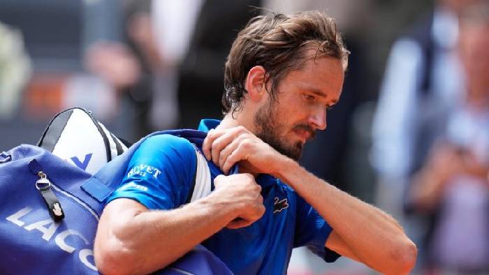 Medvedev bị loại khỏi Madrid Open 2025, Ruud vào bán kết Medvedev bị loại khỏi Madrid Open 2025, Ruud vào bán kết