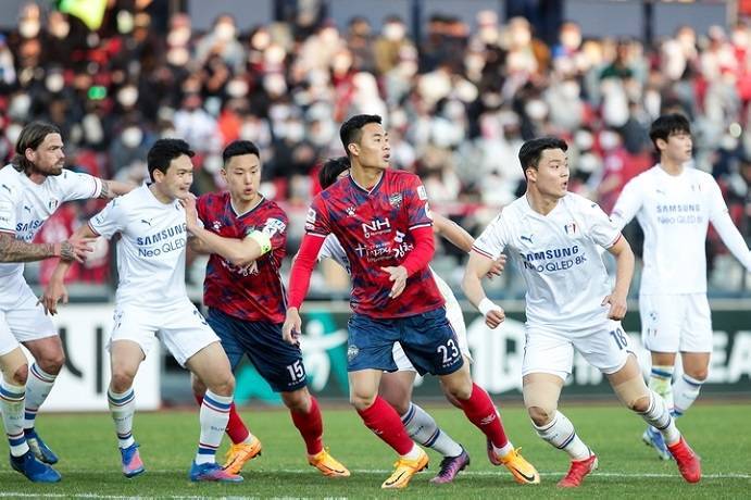 Soi kèo tài xỉu Gimcheon vs Jeonbuk Motors hôm nay, 17h ngày 3/9