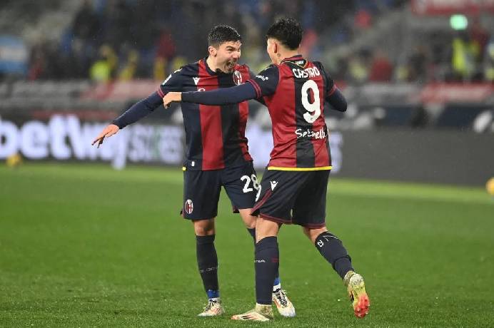 Soi kèo góc Bologna vs Freiburg, 23h45 ngày 2/10 