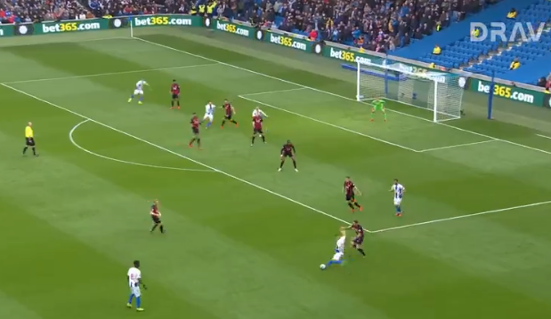 Video Brighton 1-0 Huddersfield (Premier League, Ngoại hạng Anh vòng 29)