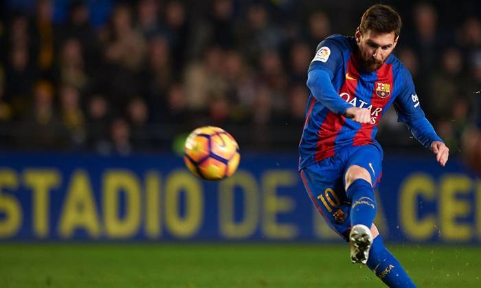 Đồng đội cũ tiết lộ gây sốc về khả năng đá phạt của Messi