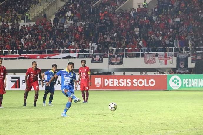 Nhận định, soi kèo Persib Bandung vs Persis Solo, 20h30 ngày 4/4