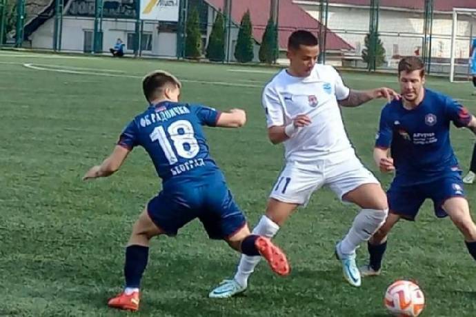 Nhận định, soi kèo Zeleznicar vs Indjija, 1h00 ngày 4/6: Khách tự tin