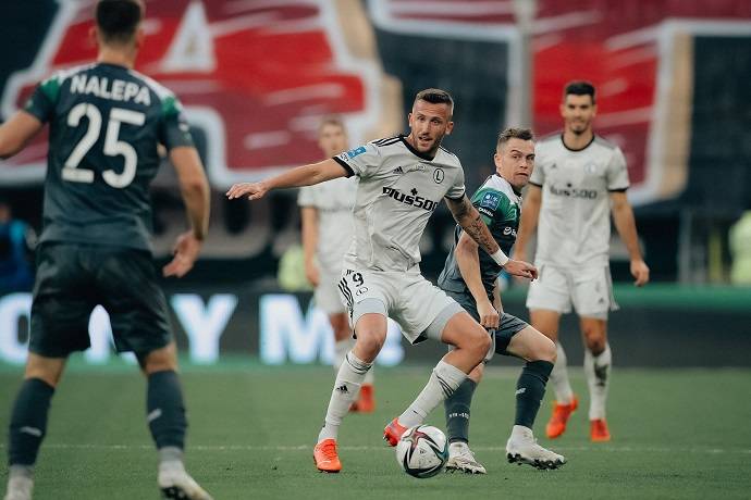 Soi kèo tài xỉu Legia Warszawa vs Lechia Gdansk hôm nay 2h30 ngày 5/11