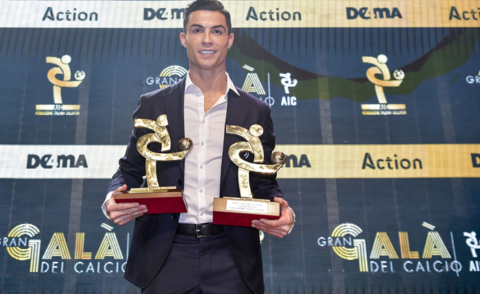 Cristiano Ronaldo giành cú đúp giải thưởng cá nhân tại Serie A