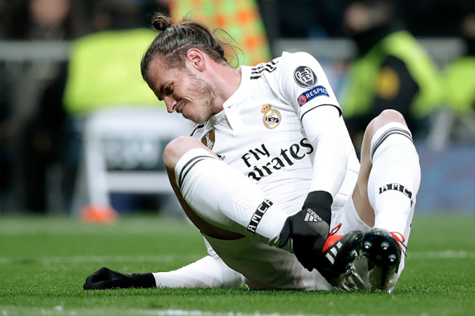 Bale lại chấn thương, Real lo sốt vó