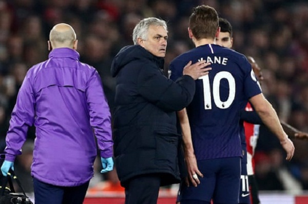 HLV Jose Mourinho báo tin dữ về chấn thương của Harry Kane