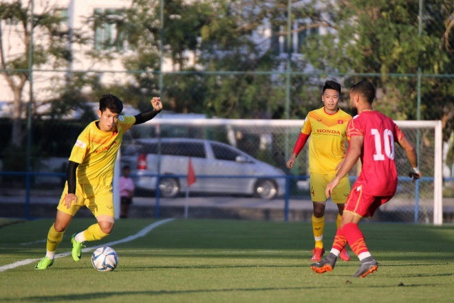 Tin tức U23 Việt Nam hôm nay 4/1: 3 cầu thủ đi bệnh viện kiểm tra chấn thương 