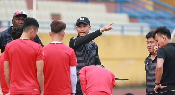 Vũ Như Thành mời cựu tuyển thủ U23 Việt Nam giải cứu Phú Thọ