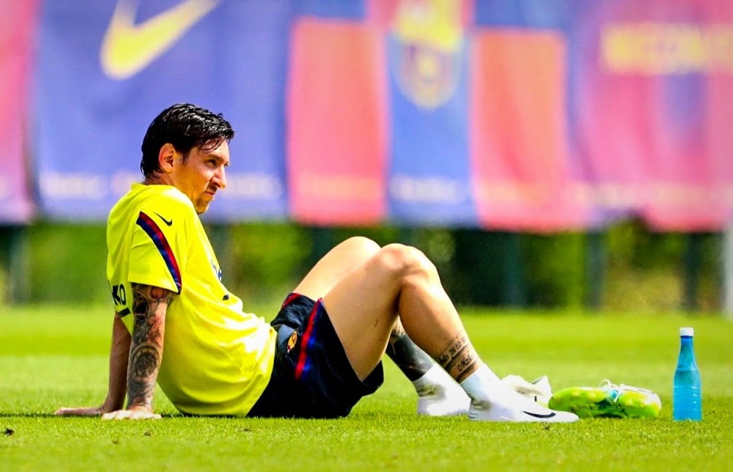 Messi không thể tập luyện bình thường trước ngày La Liga tái xuất