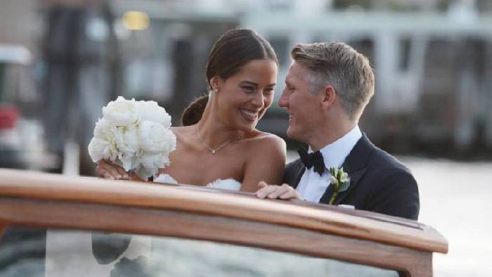 Ana Ivanovic đệ đơn ly hôn giữa nghi vấn Schweinsteiger ngoại tình