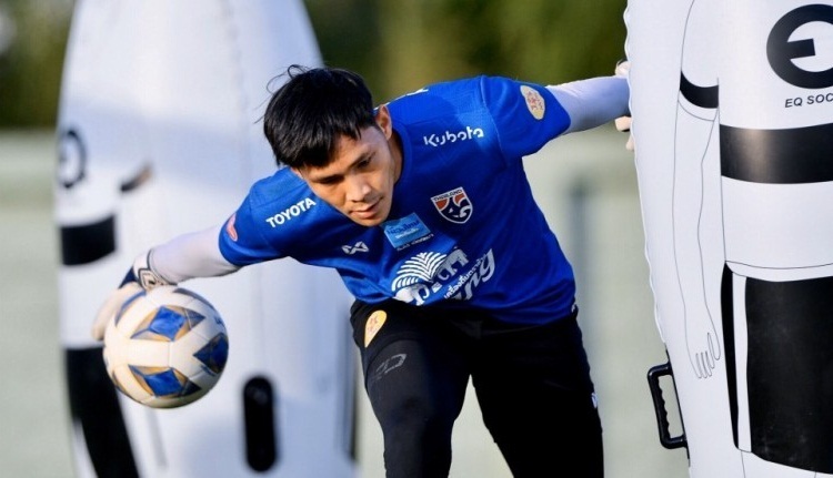 Thủ môn U23 Thái Lan tự nhận mình yếu nhất bảng A