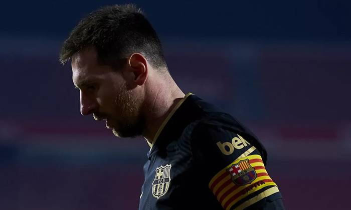 Lionel Messi ‘tự cách ly’ khỏi tất cả các tin đồn chuyển nhượng