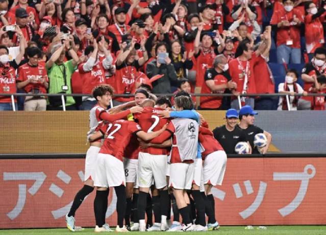 Nhận định, soi kèo Urawa Red Diamonds vs Gamba Osaka, 12h00 ngày 6/5: Tiếp tục thăng hoa Nhận định, soi kèo Urawa Red Diamonds vs Gamba Osaka, 12h00 ngày 6/5: Tiếp tục thăng hoa