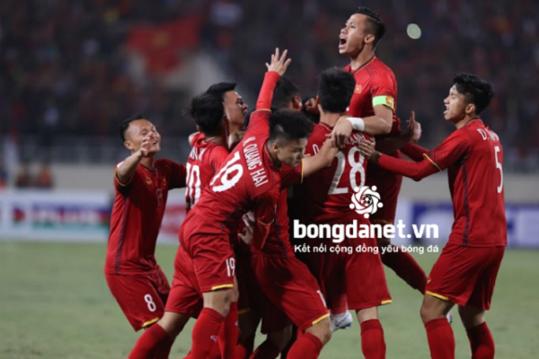 BXH FIFA mới nhất: ĐT Việt Nam không tụt hạng sau trận hòa Thái Lan