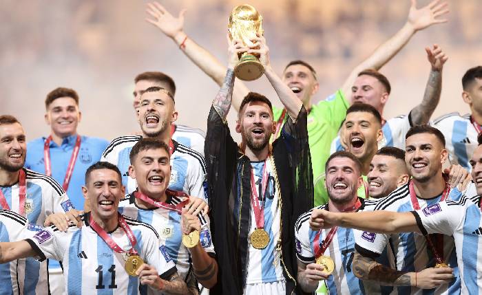 'World Cup 2022 đã được dàn xếp, Messi phải là nhà vô địch'
