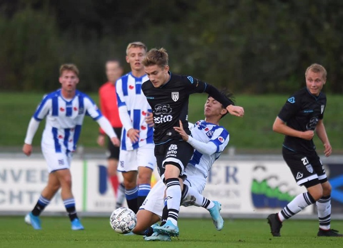 Văn Hậu dự bị trong chiến thắng thứ 2 liên tiếp của SC Heerenveen