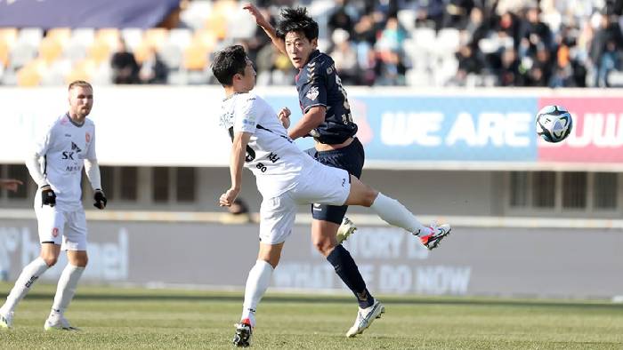Nhận định, soi kèo Busan I'Park vs Suwon FC, 17h00 ngày 6/12