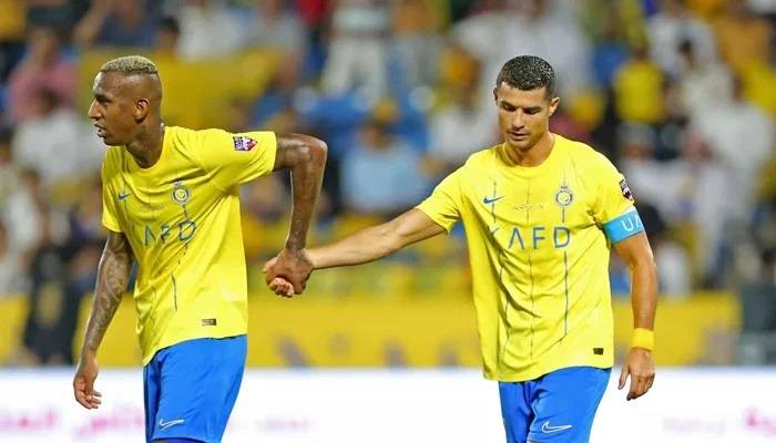 Ronaldo lo âu vì đối tác ăn ý tại Al-Nassr chấn thương đến hết mùa