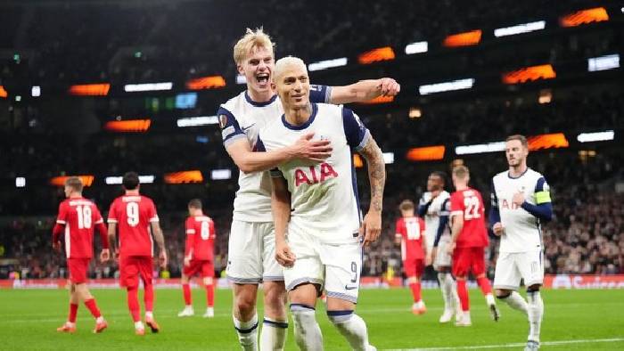 Soi kèo góc AZ Alkmaar vs Tottenham, 00h45 ngày 7/3