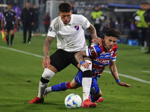 Nhận định, soi kèo Fortaleza vs Colo-Colo, 07h30 ngày 7/5: Điểm tựa sân nhà Nhận định, soi kèo Fortaleza vs Colo-Colo, 07h30 ngày 7/5: Điểm tựa sân nhà