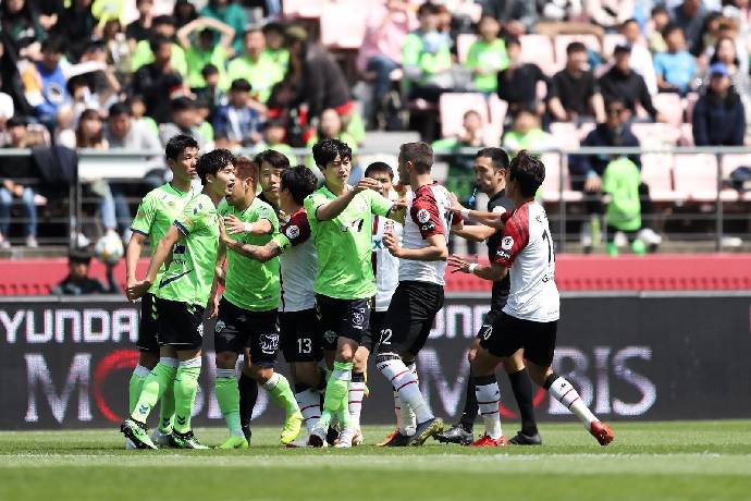 Soi kèo phạt góc Chiangrai vs Jeonbuk Hyundai, 23h ngày 7/7