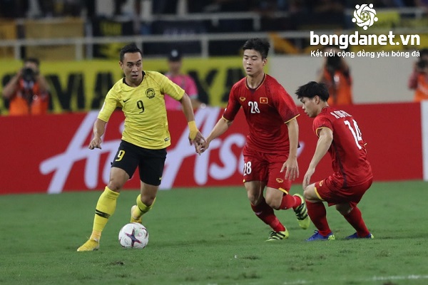 Trọng tài bắt chính trận Việt Nam vs Malaysia: Tuổi trẻ tài cao
