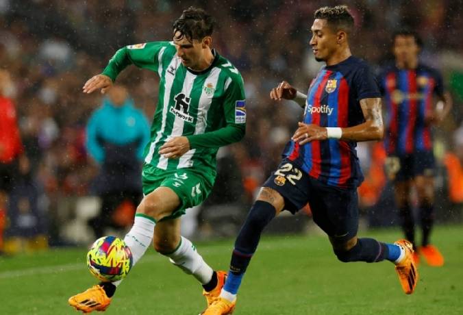 Chuyên gia dự đoán Real Betis vs Barcelona, 22h15 ngày 7/12