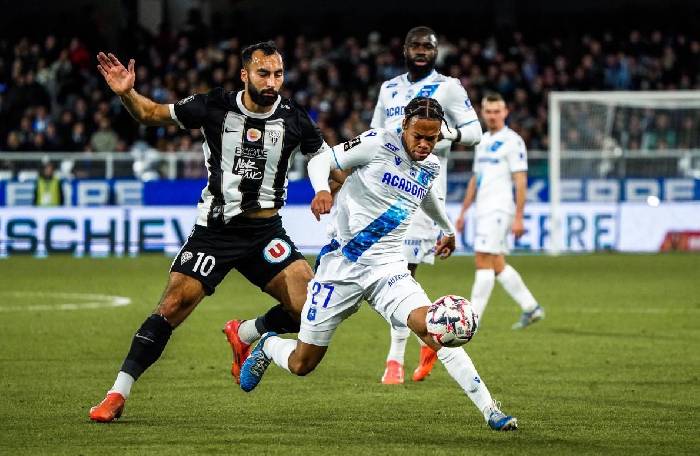 Soi kèo góc Nice vs Angers, 21h00 ngày 7/12