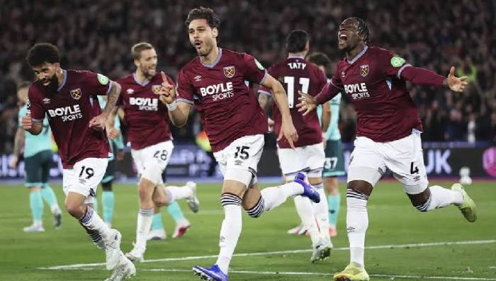 Kèo thẻ phạt West Ham vs Portsmouth 21h00 ngày 08/08: Căng thẳng tuyến giữa