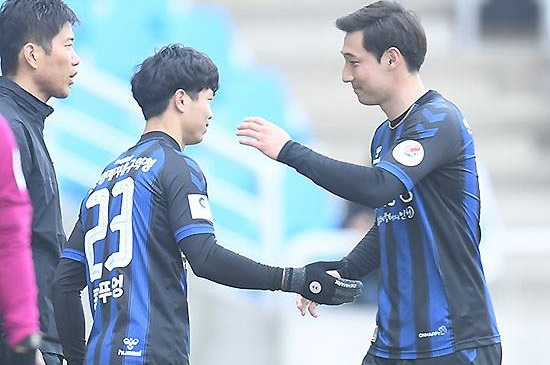 K-League gặp sự cố trong ngày Công Phượng ra mắt CĐV Incheon
