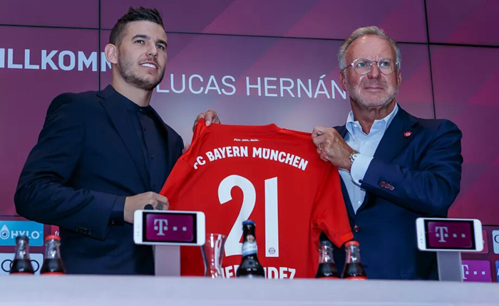 Bayern Munich ra mắt Lucas Hernandez, quyết không từ bỏ Leroy Sane