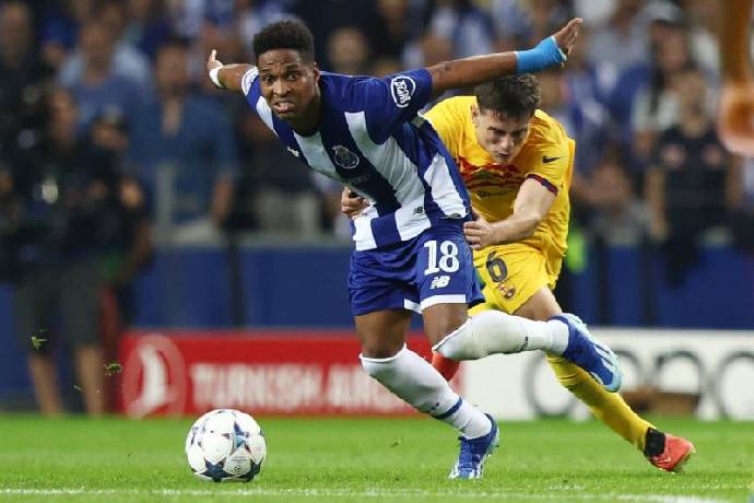 Soi kèo góc Porto vs Alverca, 00h00 ngày 10/08