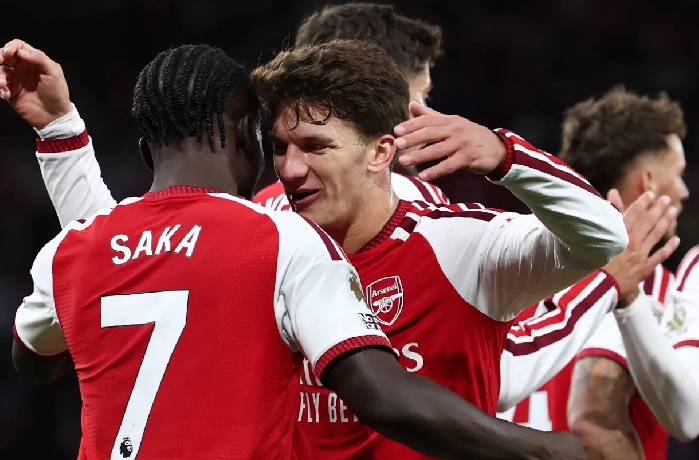 Kèo thẻ phạt Napoli vs Arsenal 02h00 ngày 10/09