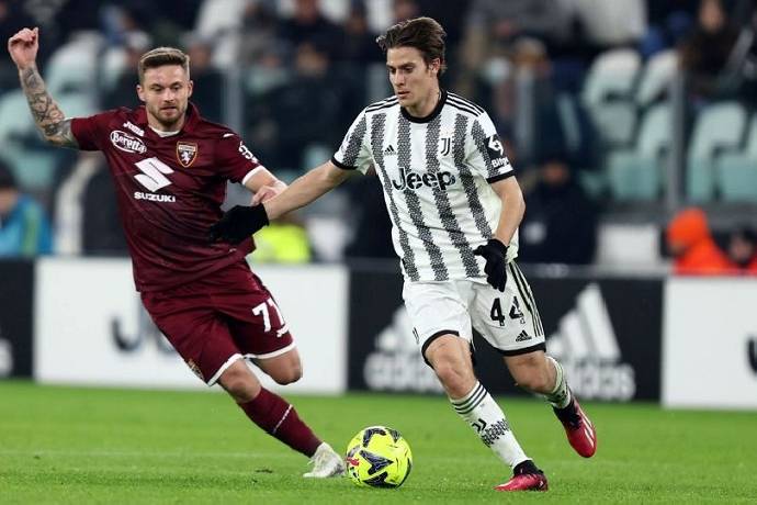 Siêu máy tính dự đoán Torino vs Juventus, 0h00 ngày 12/1