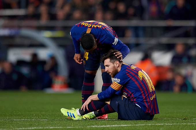 Chấn thương hành hạ, Messi vẫn không được nghỉ trận Bilbao vs Barca