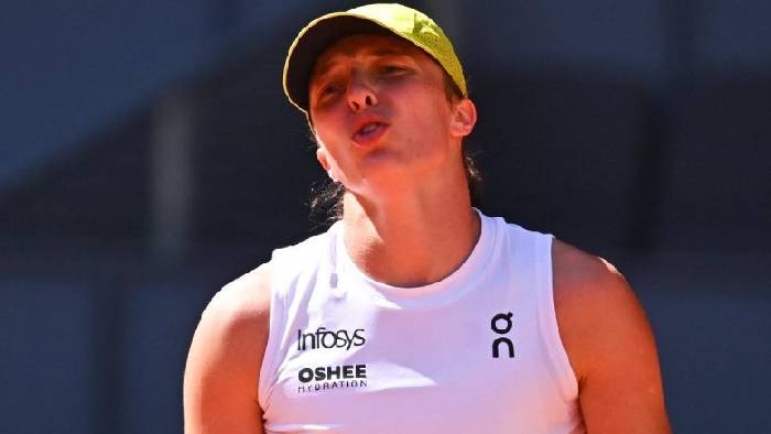 Đương kim vô địch Iga Swiatek thua sốc ở vòng 3 Rome Masters 2025 Đương kim vô địch Iga Swiatek thua sốc ở vòng 3 Rome Masters 2025