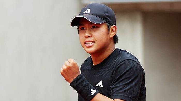 Nishioka bỏ cuộc vì chấn thương, sao gốc Việt Learner Tien vào vòng 2 Stuttgart Open Nishioka bỏ cuộc vì chấn thương, sao gốc Việt Learner Tien vào vòng 2 Stuttgart Open